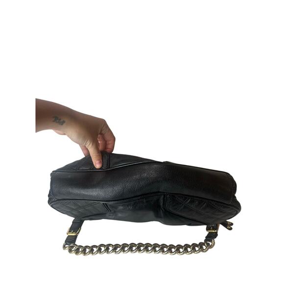 Marc Jacobs Stam Silvana Black Quilted Gold Hardware Leather Shoulder Bag - Picture 6 of 12